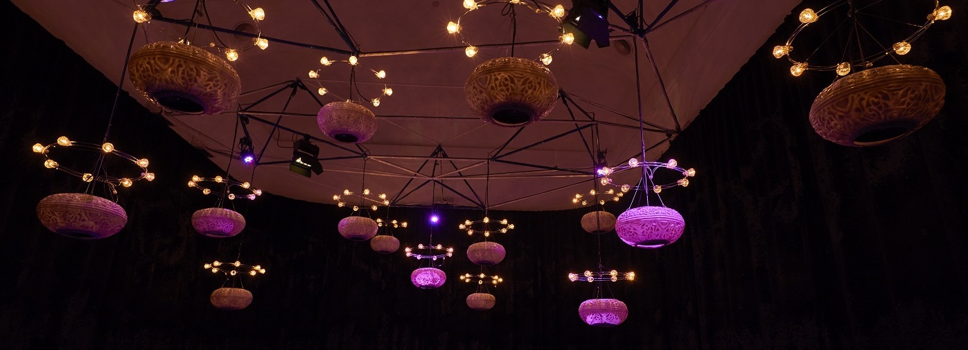 'Niño de Elche. Auto Sacramental Invisible. Una representación sonora a partir de Val del Omar'. Fotografía: Joaquín Cortés / Román Lores. Archivo fotográfico del Museo Reina Sofía.