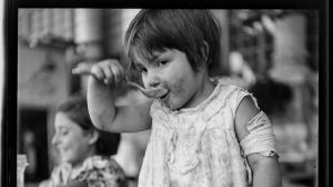 Antoni Campañà. Sin título [Comedor para pobres], Casino de Sant Sebastià, Barceloneta, Barcelona, 1936. Arxiu Campañà.