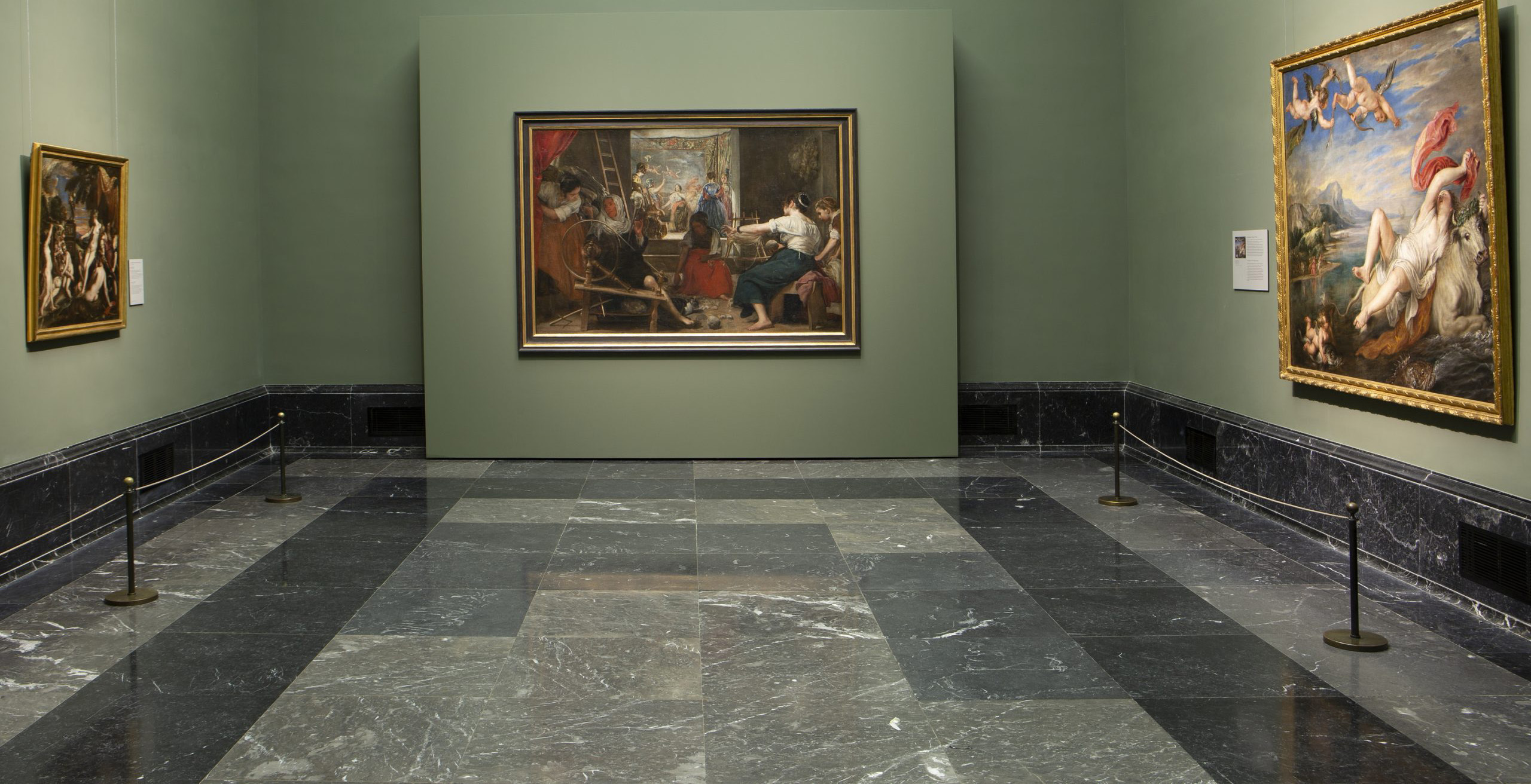 Imagen de 'Las hilanderas' con el panel de enmascaramiento abierto. © Museo Nacional del Prado.