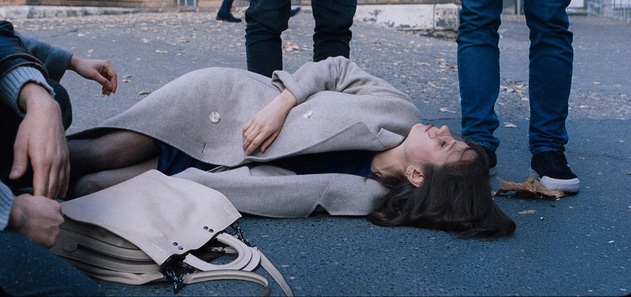 Preparativos para estar juntos un periodo de tiempo desconocido.