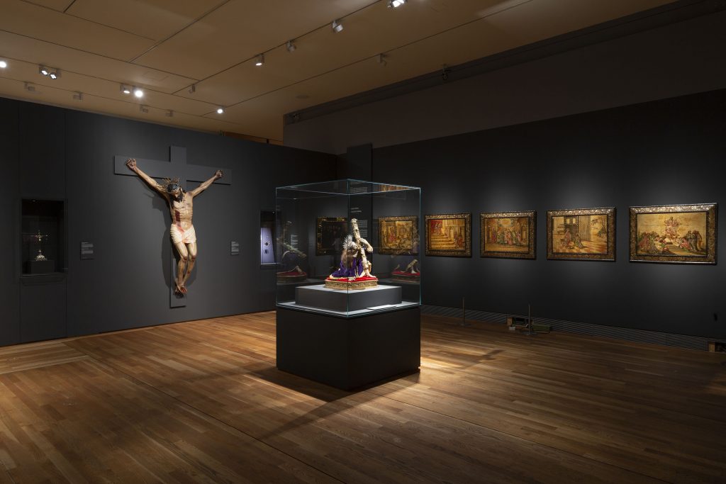 Imagen de la sala de la exposición “Tornaviaje. Arte Iberoamericano en España”. Foto © Museo Nacional del Prado.