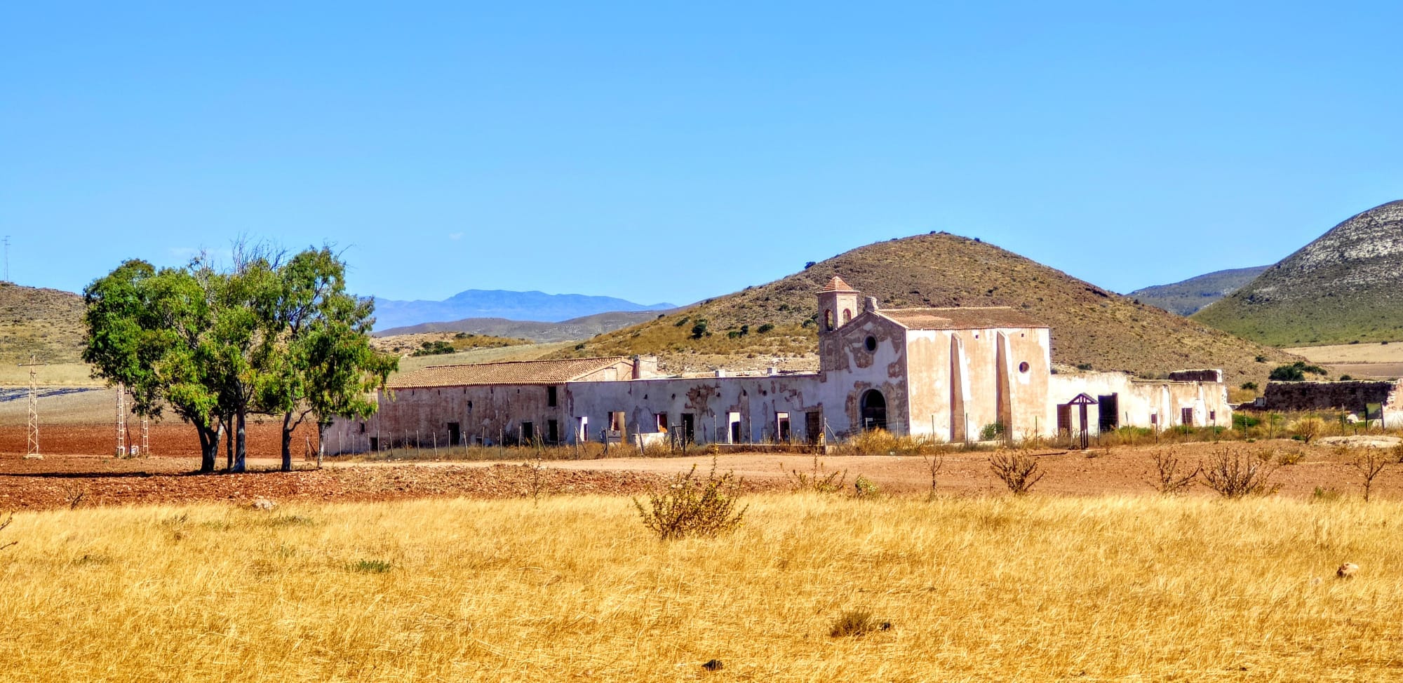 Cortijo del Fraile. Parque Natural Cabo de Gata. Escenario del crimen que sirvió de inspiración a 'Bodas de Sangre'.
