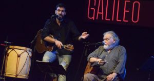 Rafael Amor con su hijo Salvador.