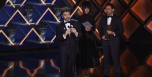 Rodrigo Sorogoyen logra el Goya a Mejor Dirección por As bestas. Tras hacerse esta noche con el premio a Mejor Guion Original junto con Isabel Peña, el director conquista un segundo premio por dicho largometraje.