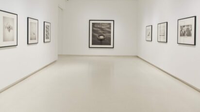 Chema Madoz expone en la Galería Elvira González. Foto: © Luis Domingo.