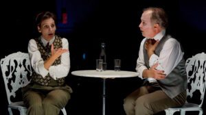 'Los que hablan', una producción de Teatro del Barrio protagonizada por Malena Alterio y Luis Bermejo.