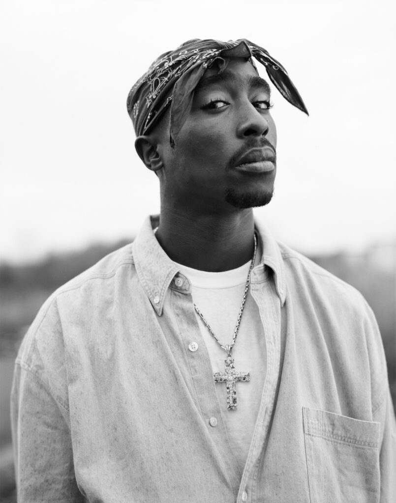 Dana Lixenberg. Tupac Shakur, 1993. Serie: Portraits (1993—2003). Cortesía de la artista y Grimm Ámsterdam, Londres, Nueva York. © Dana Lixenberg.