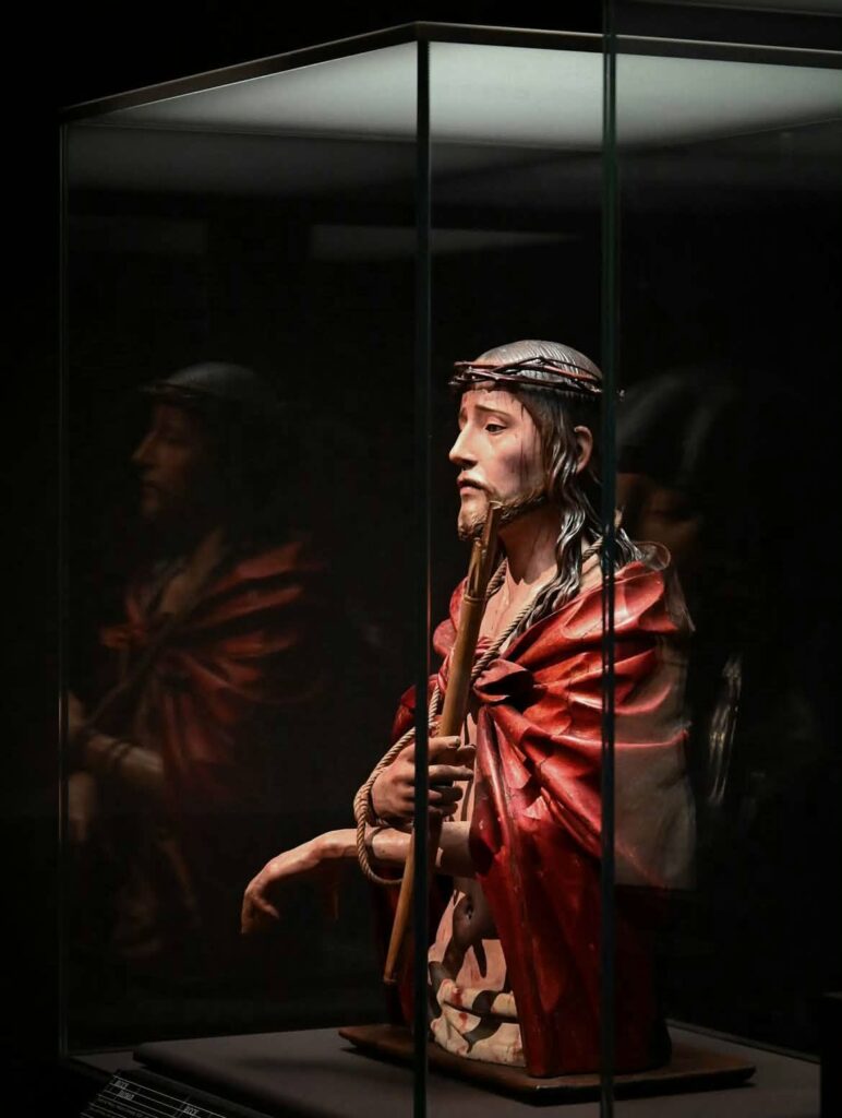 "Sculpter la couleur. Chefs-d’œuvre du Musée national de sculpture, Valladolid". Fotografía: musée du Louvre.